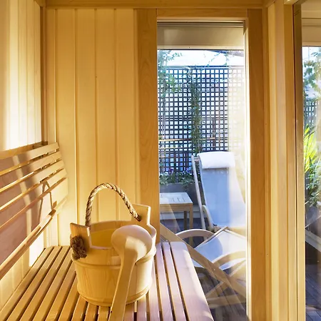 Le Relais Madeleine Hotel