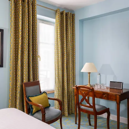 Le Relais Madeleine Hotel