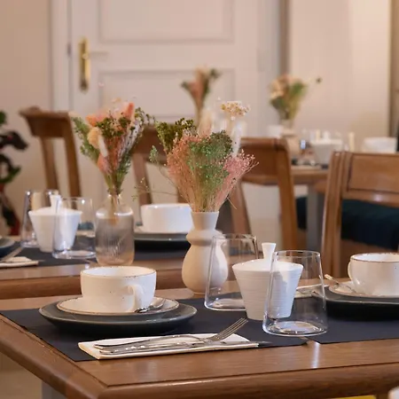 Hotel Le Relais Madeleine 4*