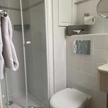 Le Relais Madeleine Hotel