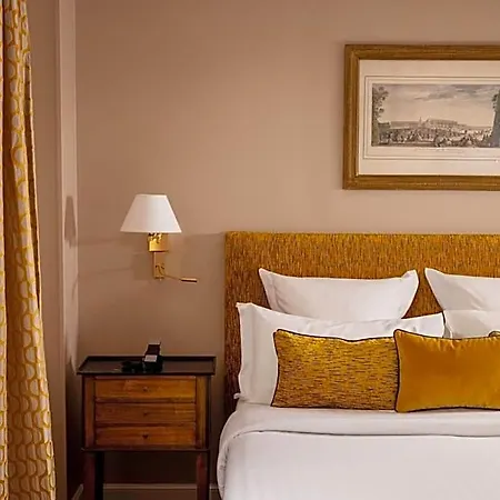 Hotel Le Relais Madeleine 4*