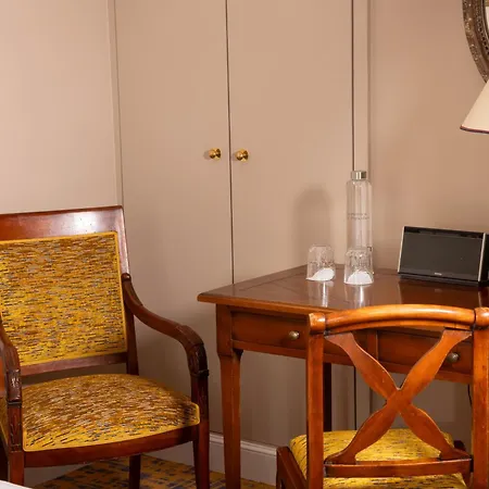 Le Relais Madeleine Hotel