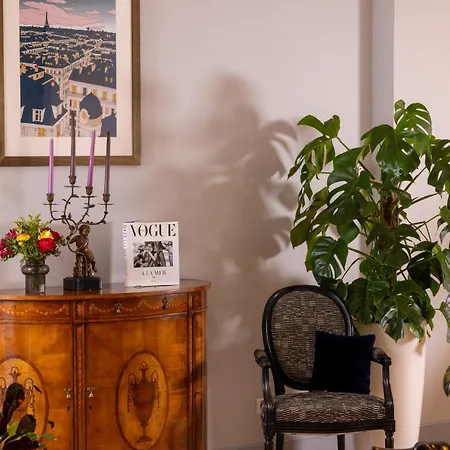 Hotel Le Relais Madeleine 4*