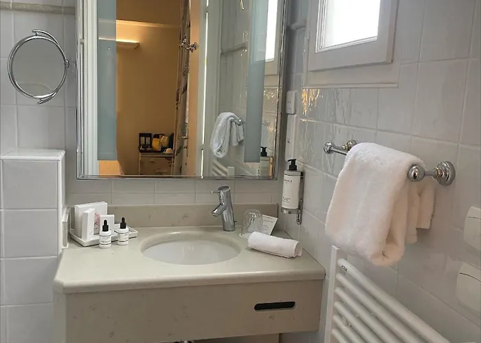 Hotel Le Relais Madeleine 4*